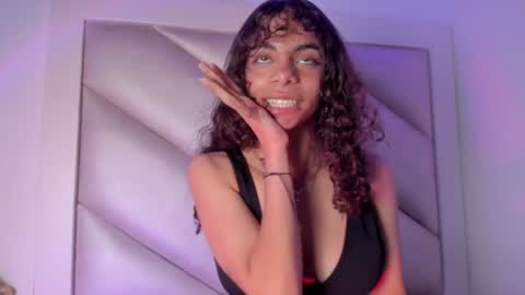 Snapshot of victoria__js_ chatting on 8, 7, 2026 Victoria online show from 8, 7, 2026