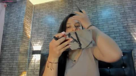 victorira online show from 22, 11, 2025