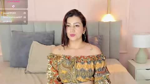 Snapshot of victoria_bourne chatting on 10, 7, 2026 victoria online show from 10, 7, 2026