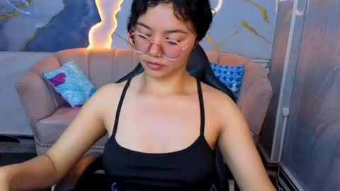 victoria_castillo_b online show from 16, 4, 2026