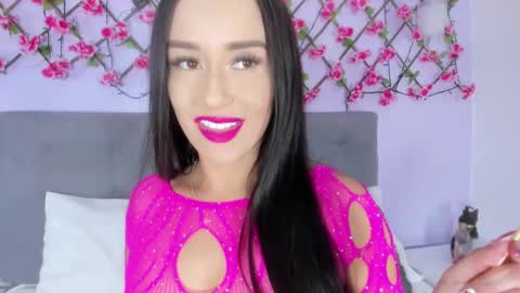 valentina online show from 14, 2, 2025