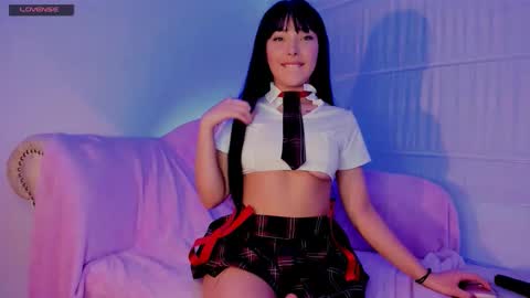 Snapshot of victoria_laurent chatting on 23, 10, 2025 Victoria Laurent online show from 23, 10, 2025