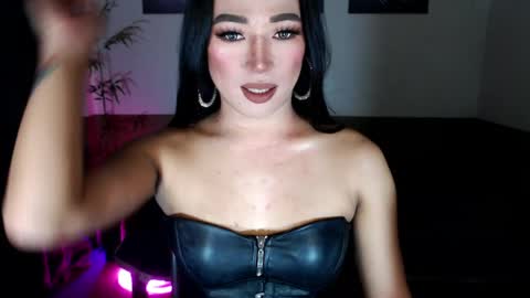 Snapshot of victoria_madness_dominatrix chatting on 23, 4, 2026 Victoria online show from 23, 4, 2026