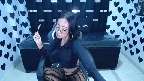 Victoria  online show from 12, 2, 2025