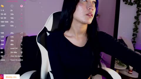 Victoria  online show from 12, 9, 2025