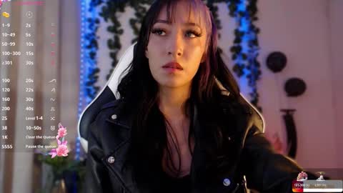 Victoria  online show from 22, 12, 2025