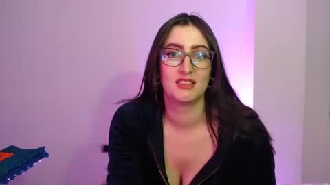 Victoria online show from 1, 3, 2025