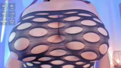 Snapshot of victoria_vallejo chatting on 7, 12, 2024 victoria  online show from 7, 12, 2024