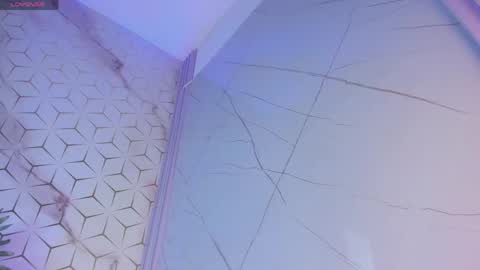 Snapshot of victoriaa2_doll chatting on 1, 5, 2026 victoriaa2_doll online show from 1, 5, 2026