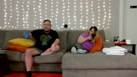 Snapshot of victoriaandjesse chatting on 26, 12, 2024 Victoria and Jesse online show from 26, 12, 2024