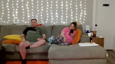 Snapshot of victoriaandjesse chatting on 14, 2, 2025 Victoria and Jesse online show from 14, 2, 2025