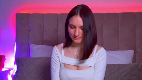 Victoria online show from 21, 1, 2025