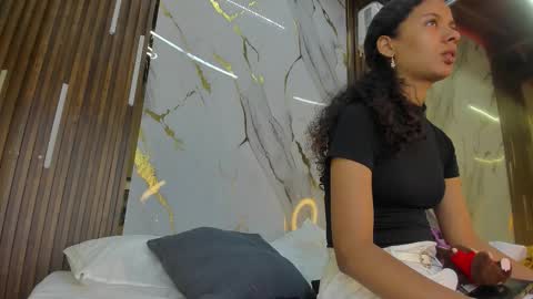 Snapshot of victoriaduarte chatting on 15, 1, 2026 Victoria online show from 15, 1, 2026