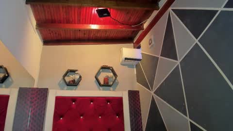 Snapshot of victoriaduarte chatting on 22, 3, 2026 Victoria online show from 22, 3, 2026