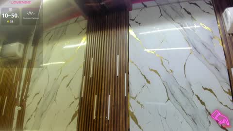 Snapshot of victoriaduarte chatting on 5, 4, 2026 Victoria online show from 5, 4, 2026