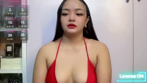 Snapshot of victoriaharper2 chatting on 21, 6, 2026 Victoria Harper online show from 21, 6, 2026