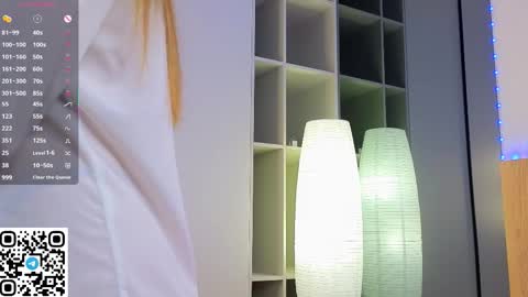 victoriahouston online show from 4, 2, 2026