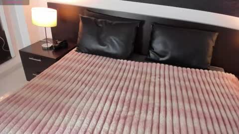 Snapshot of victoriakroos chatting on 29, 10, 2025 victoriakroos online show from 29, 10, 2025