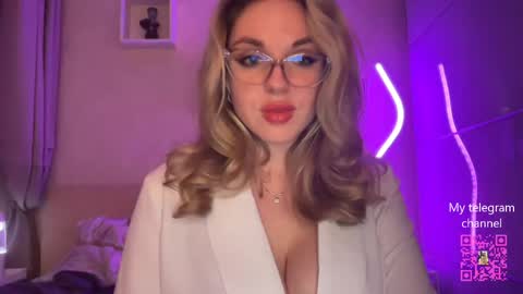 Victoria online show from 28, 4, 2026