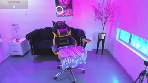Snapshot of victoriia_doll chatting on 21, 5, 2026 Victoria. online show from 21, 5, 2026