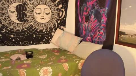 Snapshot of victorino_jhonson chatting on 2, 1, 2025 Victorino Jhonson online show from 2, 1, 2025