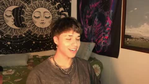 Snapshot of victorino_jhonson chatting on 6, 1, 2025 Victorino Jhonson online show from 6, 1, 2025