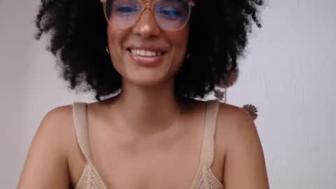 Snapshot of viiolettaaa chatting on 26, 6, 2026 viiolettaaa online show from 26, 6, 2026