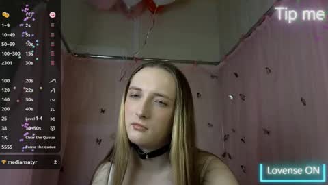 vika pinakolada  online show from 7, 3, 2025