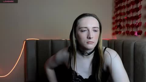 vika pinakolada  online show from 11, 3, 2025