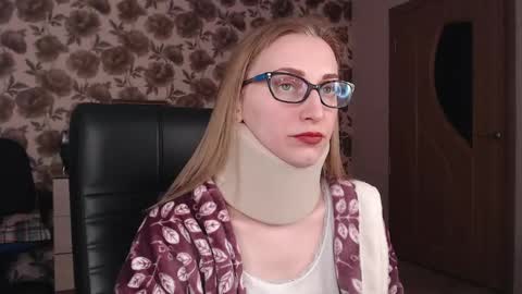 Snapshot of vikaericka chatting on 11, 2, 2025 Vika online show from 11, 2, 2025