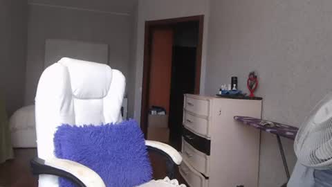 Snapshot of vikaohair chatting on 20, 6, 2026 Vikaohair online show from 20, 6, 2026