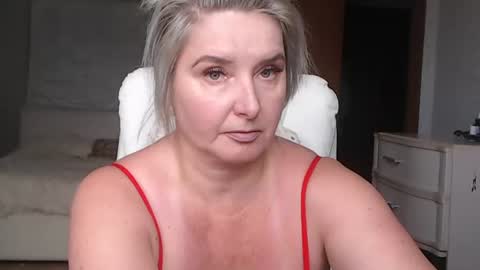 Snapshot of vikaohair chatting on 23, 6, 2026 Vikaohair online show from 23, 6, 2026