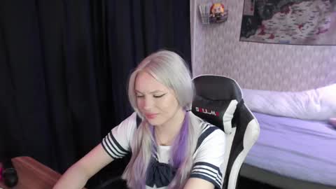 Snapshot of vikapowers chatting on 4, 12, 2024 vikapowers online show from 4, 12, 2024