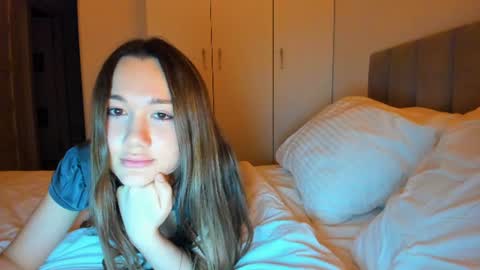 Vika   online show from 28, 6, 2026