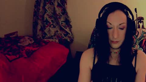 vikskikat online show from 14, 12, 2024