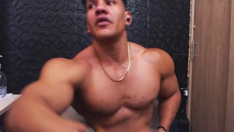 Viktor Herrera online show from 30, 10, 2025