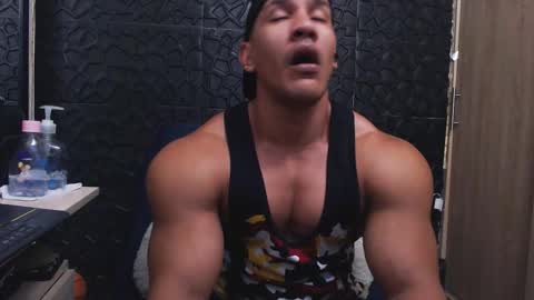 Viktor Herrera online show from 4, 11, 2025