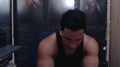 Viktor Herrera online show from 7, 4, 2026