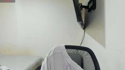 Snapshot of vinaly_y chatting on 29, 5, 2026 Vinaly online show from 29, 5, 2026