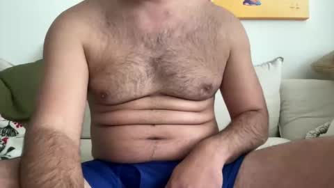 Snapshot of vincee2 chatting on 3, 1, 2025 vincee2 online show from 3, 1, 2025