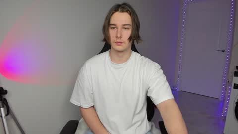 Vincent Strong online show from 21, 12, 2024