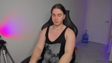 Vincent Strong online show from 25, 1, 2025