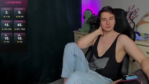 Vincent Strong online show from 11, 10, 2025