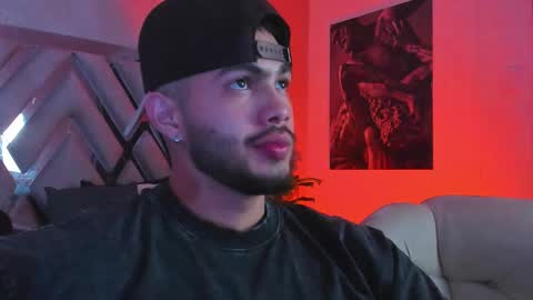 Snapshot of vincentblack_ chatting on 4, 3, 2026 Vincent online show from 4, 3, 2026