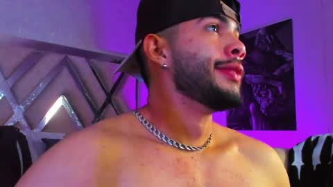 Snapshot of vincentblack_ chatting on 3, 4, 2026 Vincent online show from 3, 4, 2026