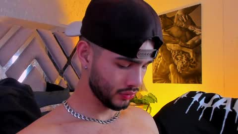 Snapshot of vincentblack_ chatting on 10, 4, 2026 Vincent online show from 10, 4, 2026