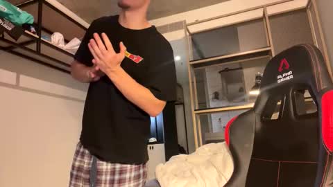 vincentprice69 online show from 30, 11, 2025