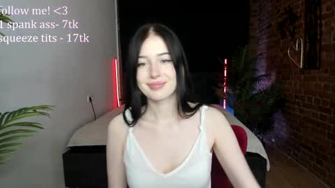 Vinessa online show from 6, 2, 2026