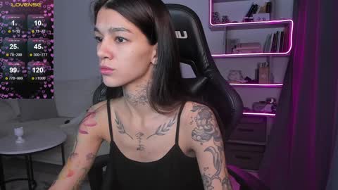 vinkitinkii online show from 26, 12, 2024