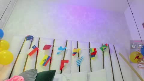 Snapshot of violeet_gray chatting on 1, 7, 2026 violeet_gray online show from 1, 7, 2026